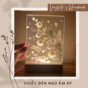 ĐÈN TRANH HOA KHÔ MÀU TRẮNG