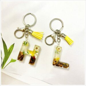 MÓC KHÓA CHỮ HOA KHÔ HANDMADE MẪU 10