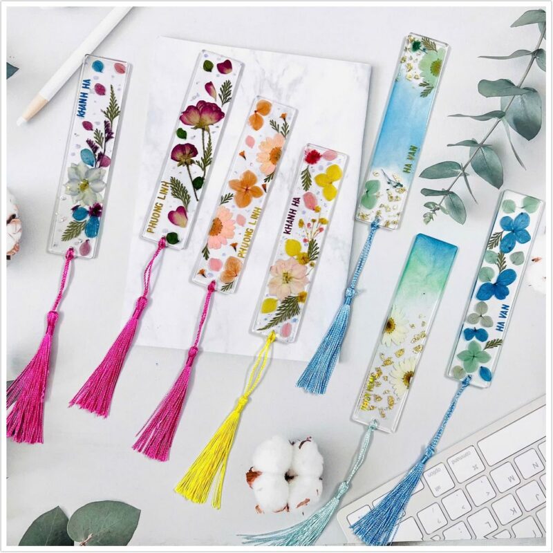 Kep sach hoa kho Handmade san pham doc dao lam thu cong tu nhua Epoxy